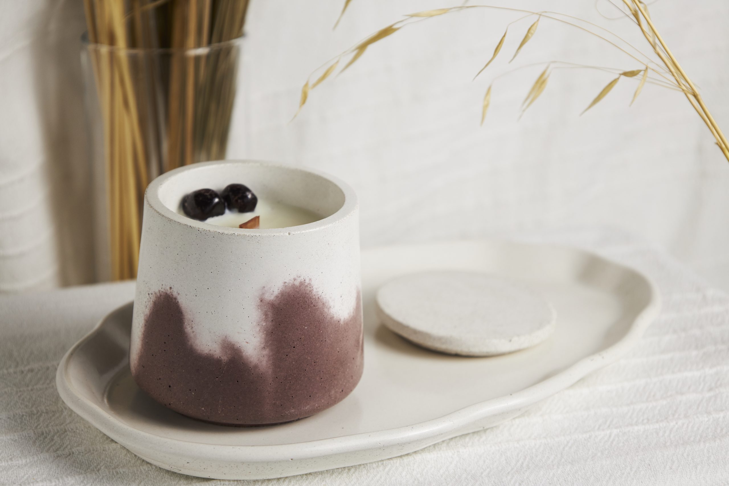 Vela de soja aromática de vino Bacus · edición especial limitada 8 Detalle de la vela aromática Bacus, aroma a vino