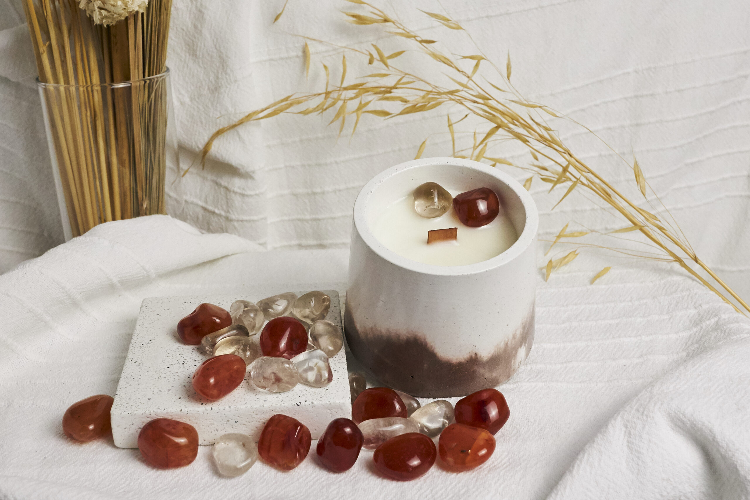 Vela de soja aromática Ámbar & Sándalo 2 Vela de meditación y autocuidado con aroma a ámbar y sándalo